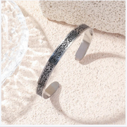 Islamic Ayat ul Kursi Scripted Bangle – Arabic Calligraphy Bracelet thumbnail